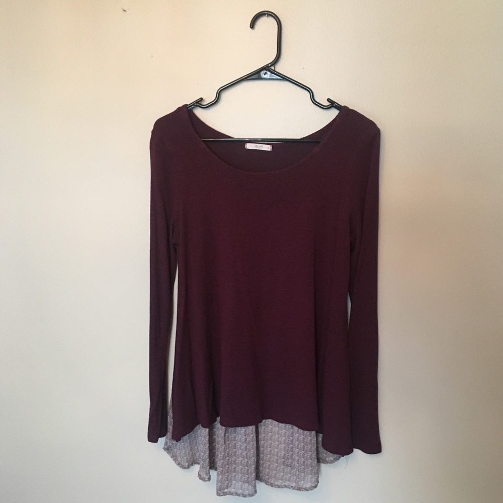 Color block sweater with chiffon print